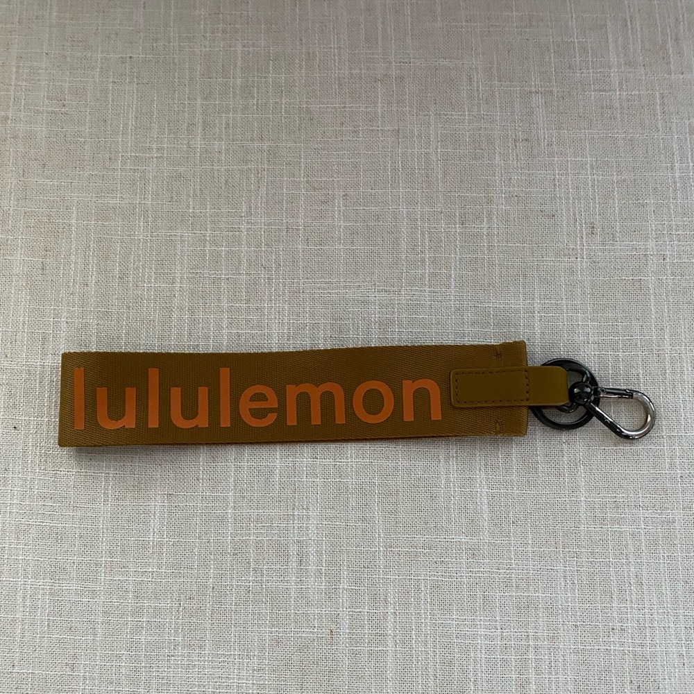Lululemon Never Lost Keychain